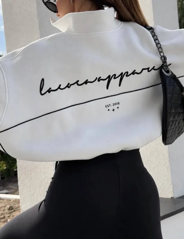 Monogram Deluxe